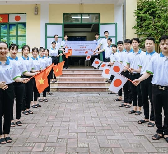 Hoạt động HelloJob 13