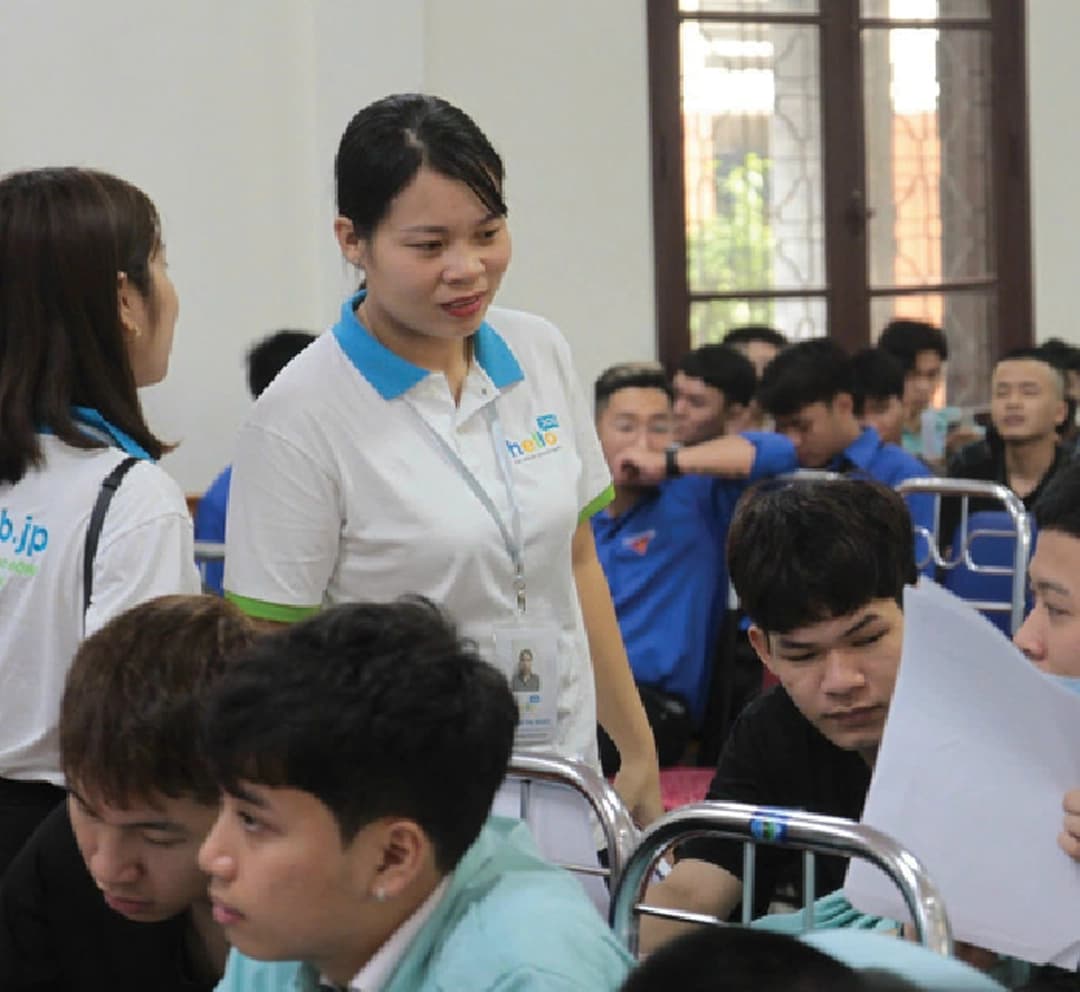 Hoạt động HelloJob 19